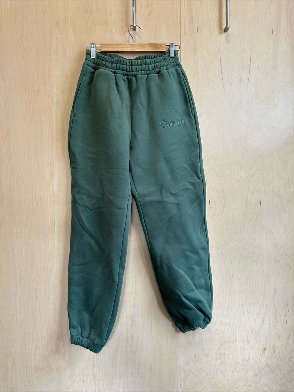 Comfrt Minimalist Sweatpants Size Small
